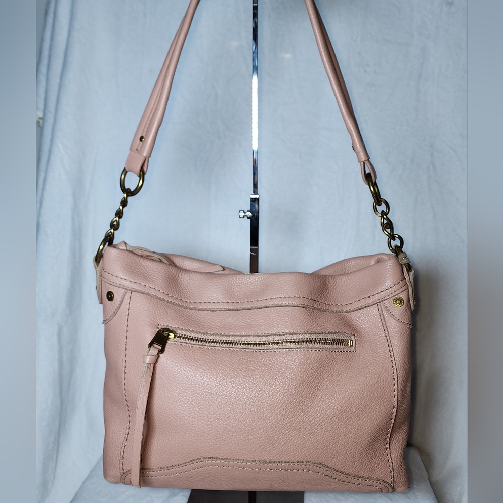 Elegant Pink Leather Shoulder Bag